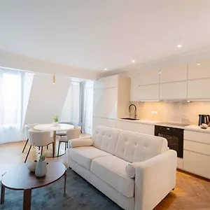 Апарт-отель Quartier Libre Madeleine, Париж
